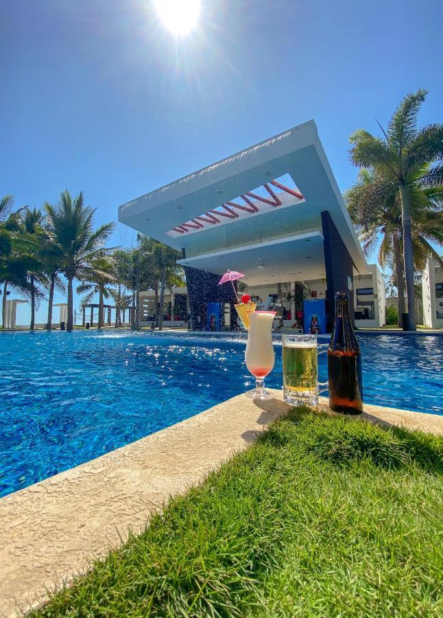 Hotel El Faro Monterrico Bagian luar foto