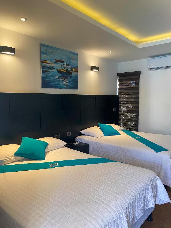 Hotel El Faro Monterrico Bagian luar foto