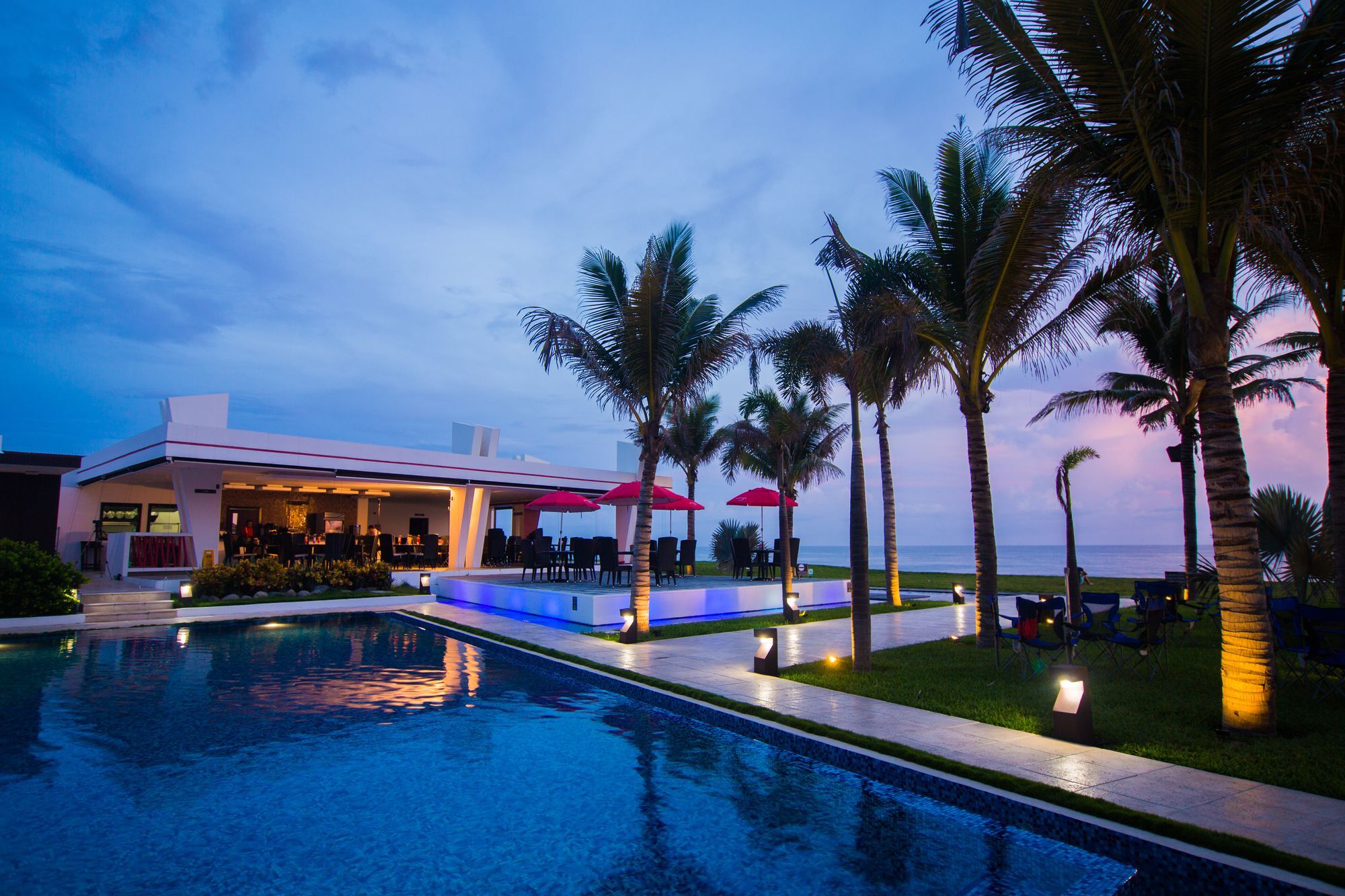 Hotel El Faro Monterrico Bagian luar foto